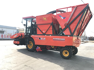 多功能秸稈收割機